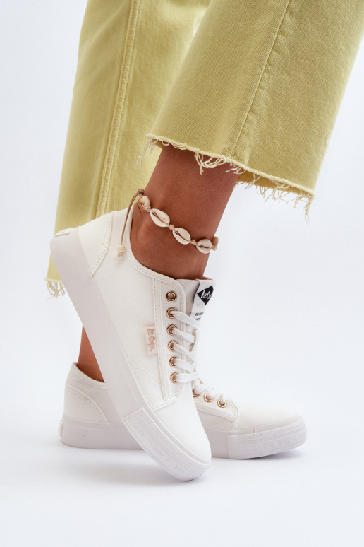 Zapatos de mujer Lee Cooper LCEN-24-31-2201 el color blanco