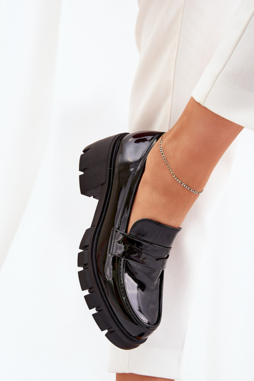 con efecto barniz zapatos Femenino En tacones enormes de color negro Felonith