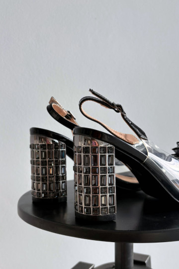 Sandalias con tacones y piedras brillantes D&A MR52-237, color negro 2