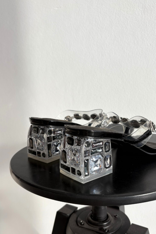 zapatillas de mujer con ojos brillantes D&A MR1037-02 de color negro