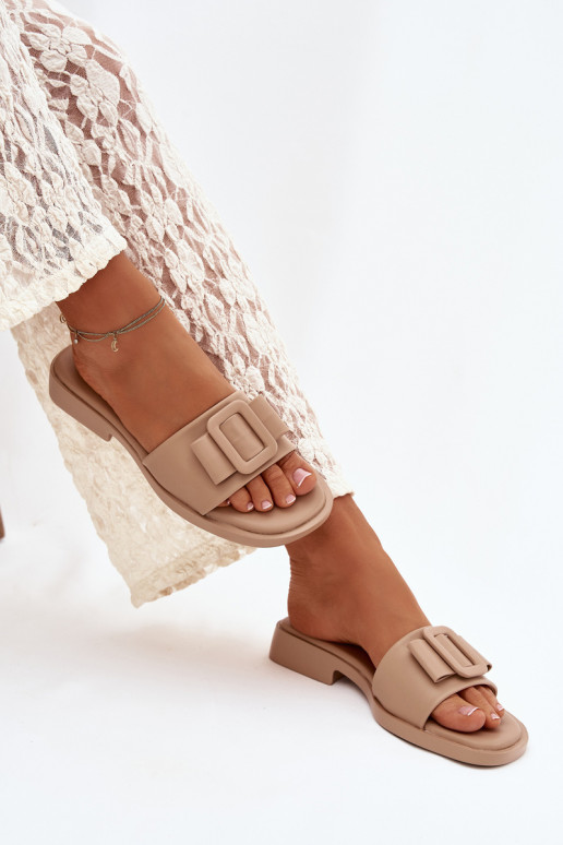 zapatillas de mujer con tacones anchos con hebillas beige Melivra