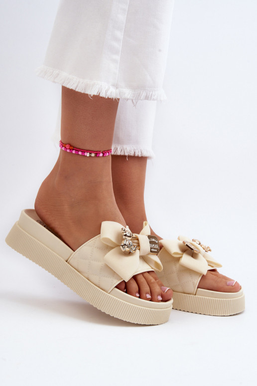 Femenino Zapatillas con cintas i osos de peluchem beige Katterina