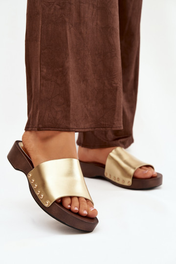 Chanclas de mujer con tachuelas doradas Terissa 2