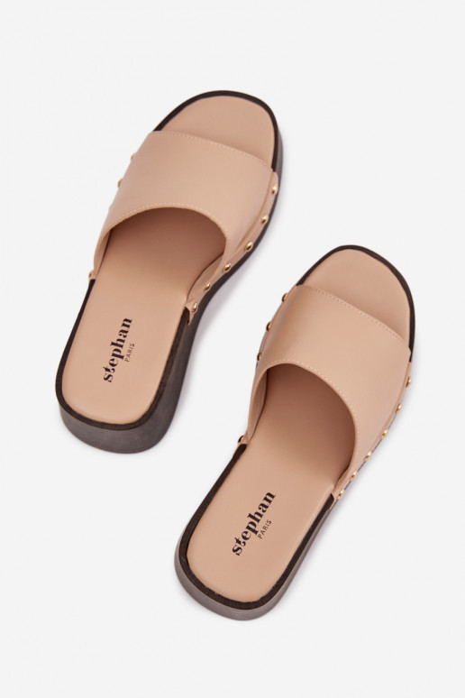 zapatillas de mujer en una cuña Ze color doradomi Studs beige Arionne