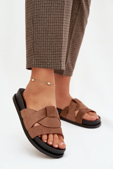 zapatillas de mujer de gamuza ecológicaoAe con rayas color marrón Tiene querivessa 2