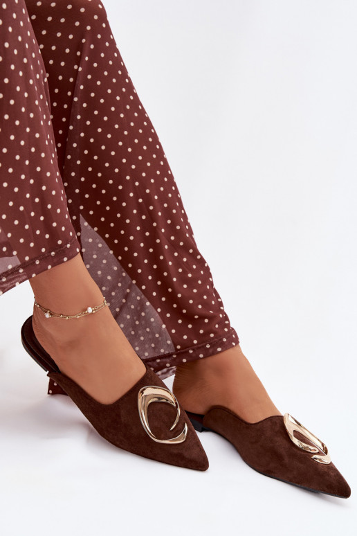 zapatillas de mujer Mule Con decoraciones color doradom Detalem CzekoladoAe Galvella