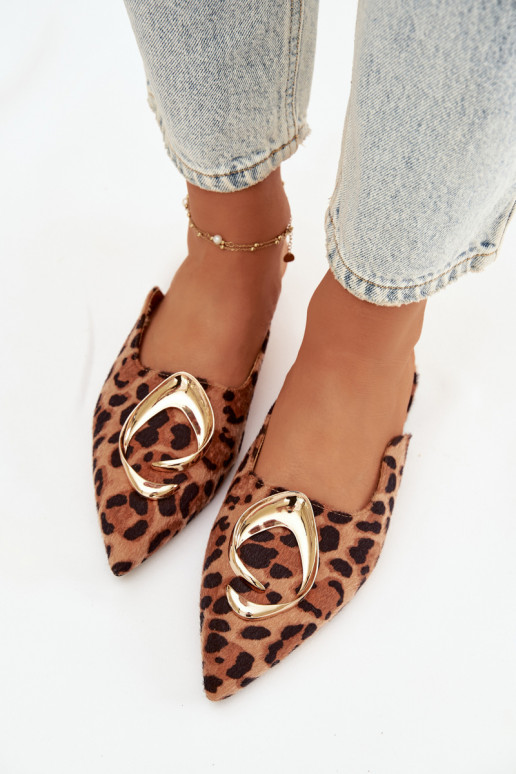 zapatillas de mujer Mule Con decoraciones color doradom Detalem con estampados de piel de leopardo Galvella