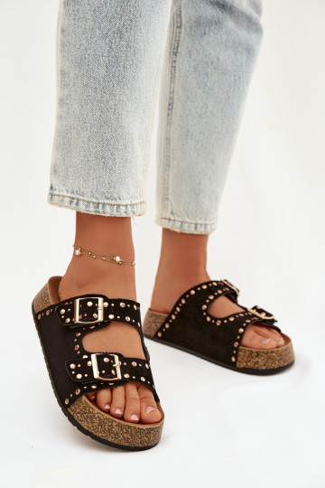 Chanclas negras con hebillas doradas y clavos Tervina 2