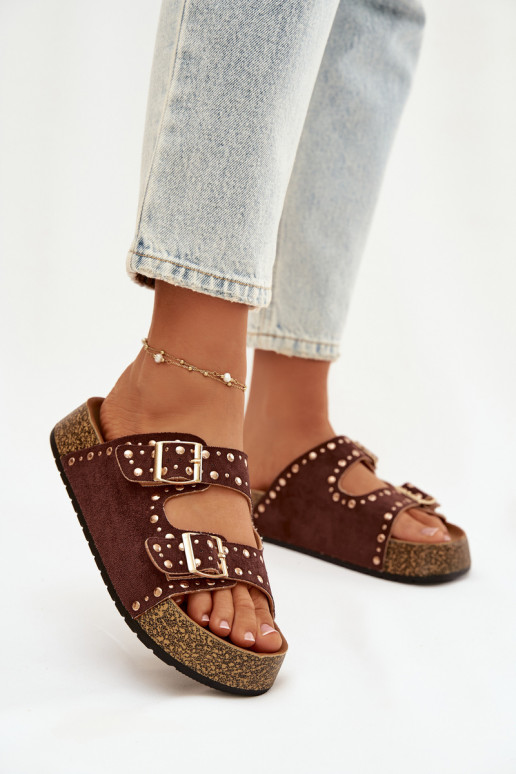 zapatillas de mujer Ze color doradomi con hebillasmi y sementales color marrón Tervina