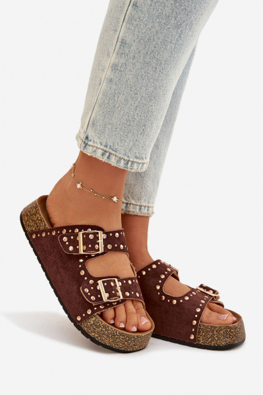 zapatillas de mujer Ze color doradomi con hebillasmi y sementales color marrón Tervina