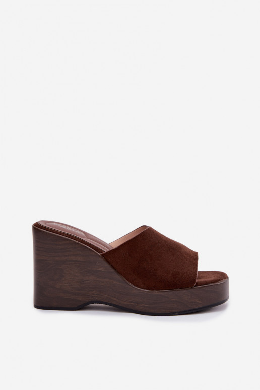 zapatillas de mujer en una cuña CzekoladoAe Ravelia