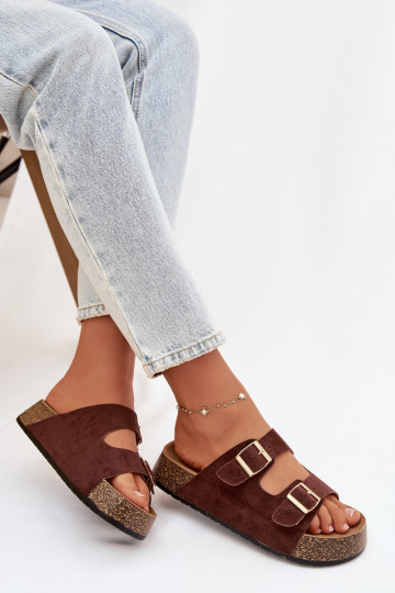 Zapatillas de mujer "Tovessa" en color marrón con plataforma y hebillas doradas