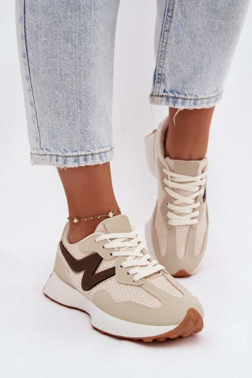 zapatillas Femenino con una plataforma beige Janelora