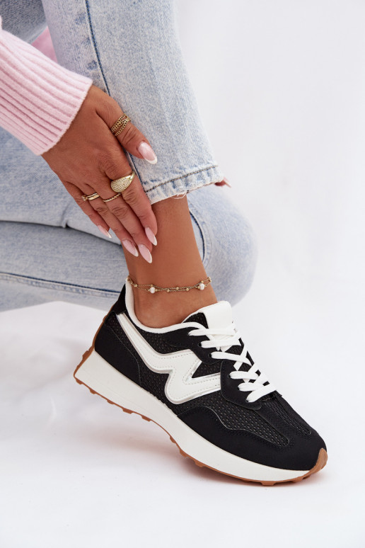 zapatillas Femenino con una plataforma de color negro Janelora