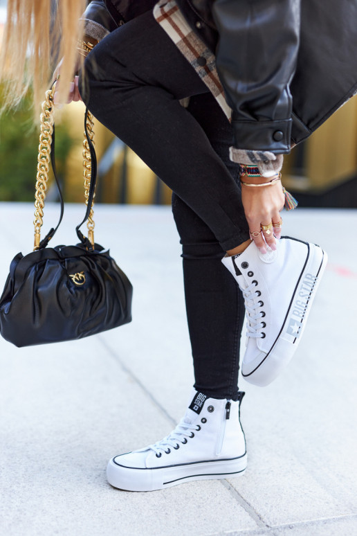 Zapatillas con plataforma alta Big Star II274014 el color blanco