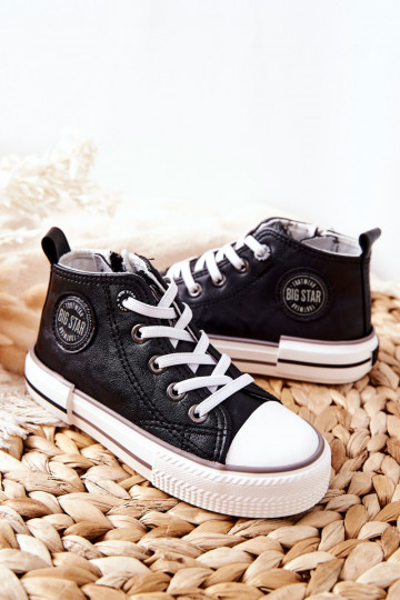 Zapatos infantiles con suela. BIG STAR II374003 de color negro 2