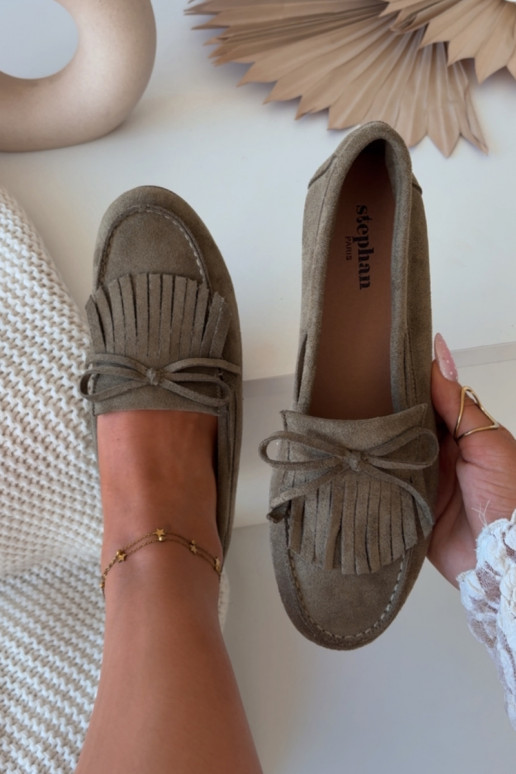 Mocasines de mujer con borlas color verde Janelisse