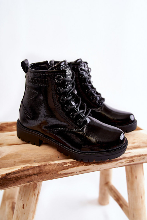 Infantil con efecto barniz calentamiento Botas Big Star II374045 de color negro