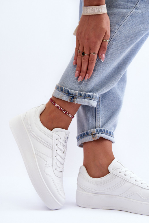 zapatillas Femenino con una plataforma el color blanco Pudina