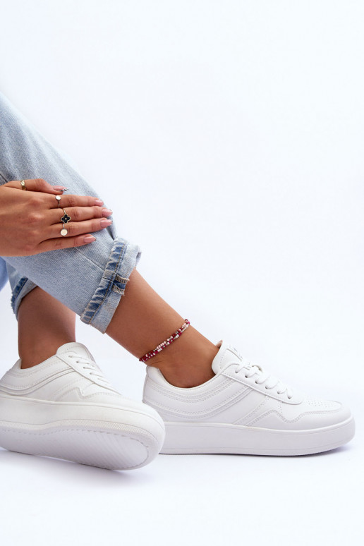 zapatillas Femenino con una plataforma el color blanco Pudina