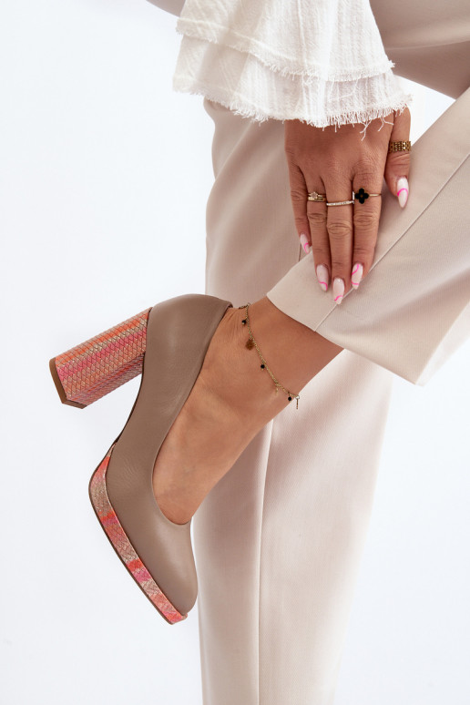 Zapatos con tacones Laura Messi 2746 beige