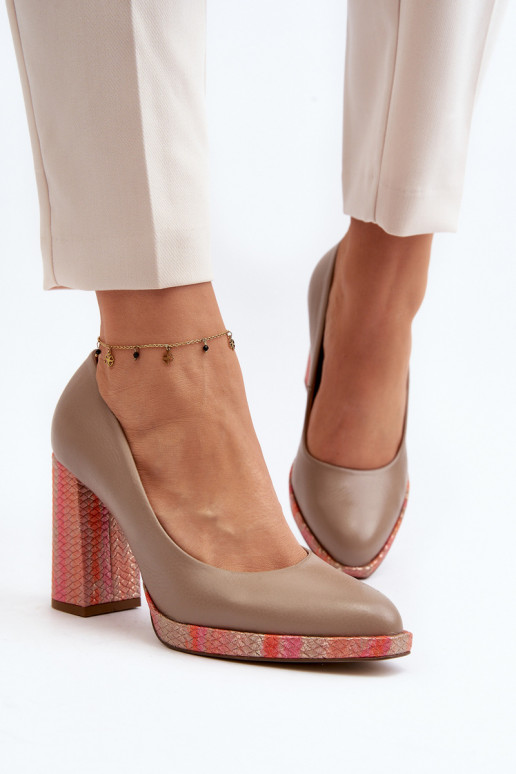 Zapatos con tacones Laura Messi 2746 beige