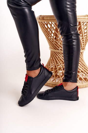 Zapatillas de piel natural. con tiras decorativas BIG STAR DD274687 de color negro 2