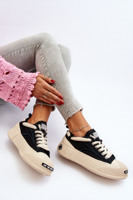 Femenino Zapatillas modelo zapatos. GOE NN2N4061 de color negro