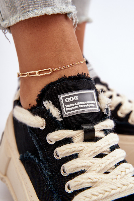 Femenino Zapatillas modelo zapatos. GOE NN2N4061 de color negro