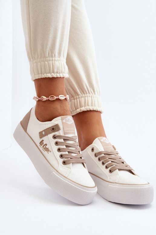  Zapatos de ocio Lee Cooper LCEN-24-31-2198 el color blanco