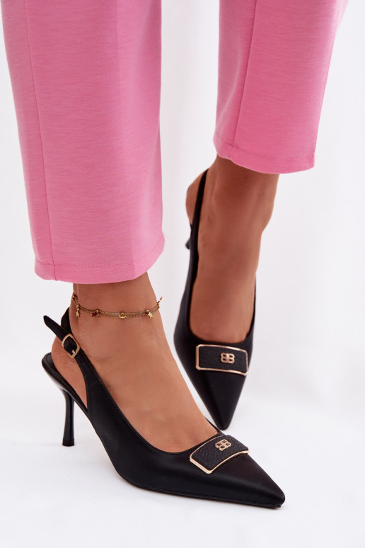 sandalias de tacón alto Femenino Con decoraciones Detalem de color negro Lurella