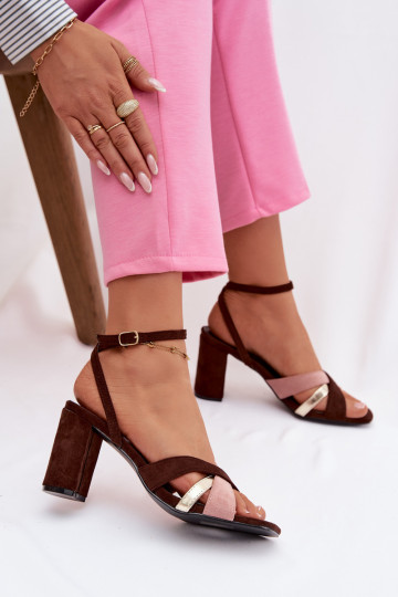 Sandalias de mujer de tacón alto con tiras de ante sintético, color chocolate Karilora