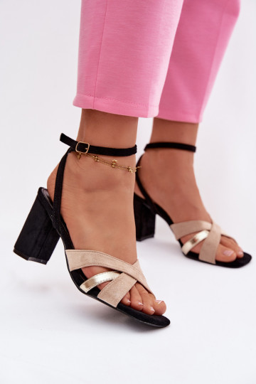 Sandalias de tacón alto para mujer. con rayas de gamuza ecológicaoAe de color negro Karilora 2