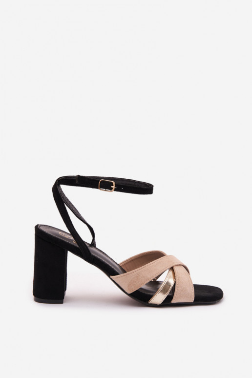 Sandalias de tacón alto para mujer. con rayas de gamuza ecológicaoAe de color negro Karilora