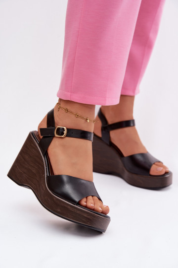 Sandalias de mujer en una cuña Eko Piel de color negro Parilisse 2