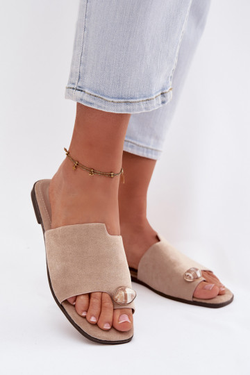 Zapatillas apartamento de mujeres Con decoraciones Detalem de gamuza ecológicaoAe beige Selavine