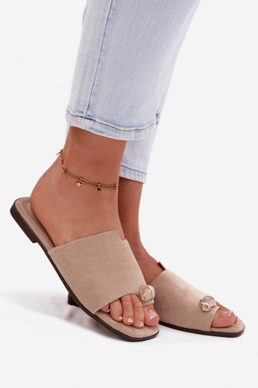 Zapatillas apartamento de mujeres Con decoraciones Detalem de gamuza ecológicaoAe beige Selavine