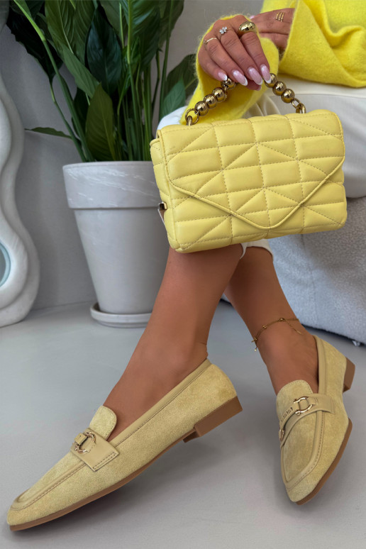 Mocasines de mujer con elementos decorativos color amarillo Evelora