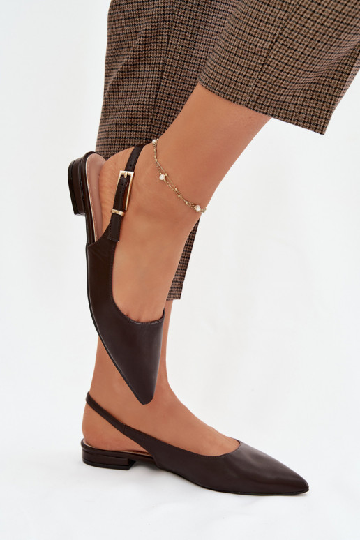 Bailarinas Iverelle color chocolate con hebillas doradas