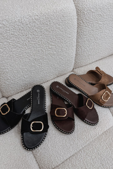 zapatillas de mujer con tacones anchos con hebillas doradas color marrón Selivelle 2