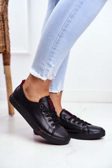 Zapatillas de piel para mujer. Big Star GG274007 de color negro