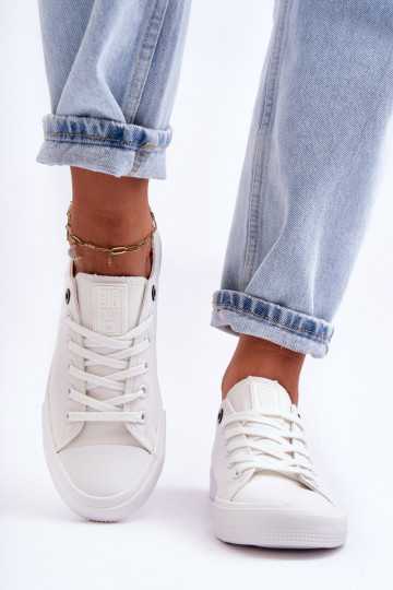 Tiene queterial bajo de mujer. zapatos casuales Big Star KK274008 el color blanco 2