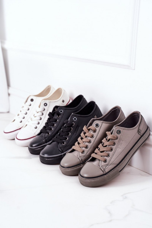 Zapatillas de piel para mujer. BIG STAR II274002 de color negro