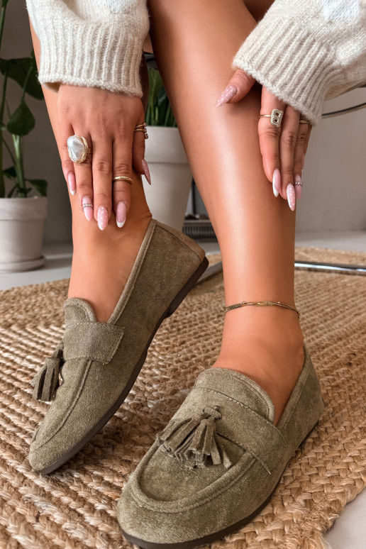 Mocasines de mujer con borlas color verde