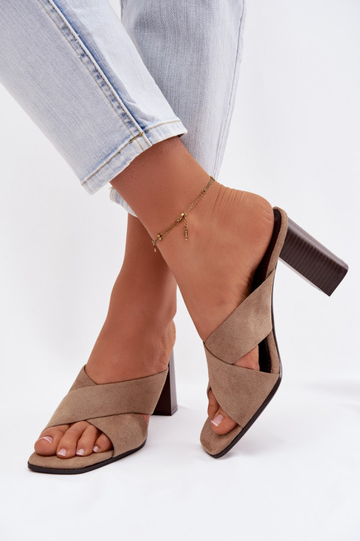 zapatillas de mujer con tacones beige Denessa