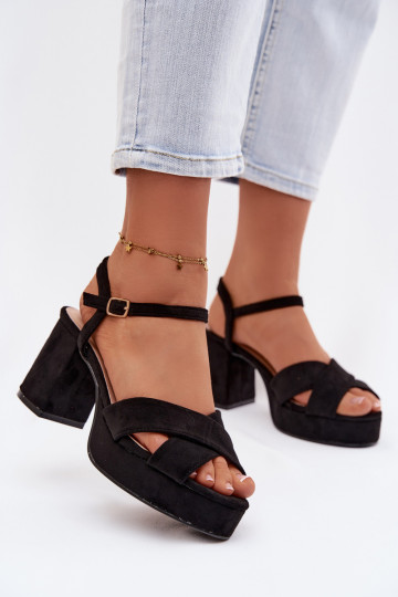 Sandalias de tacón alto para mujer. de color negro Janelia