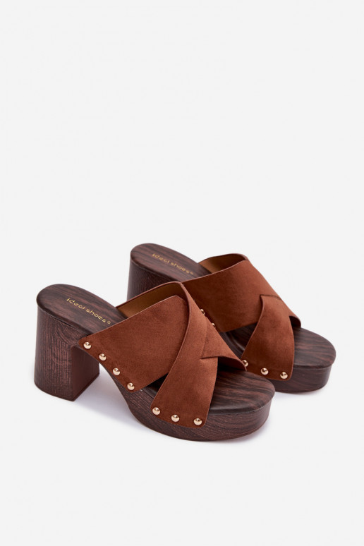 zapatillas de mujer con tacones Ze color doradomi Studs color marrón Nerelle