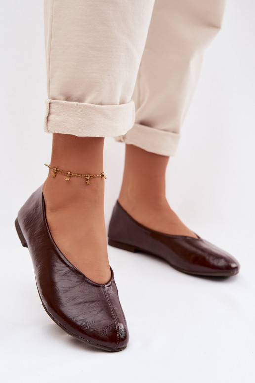 Bailarinas lacadas de cuero ecológico CzekoladoAe Selanora