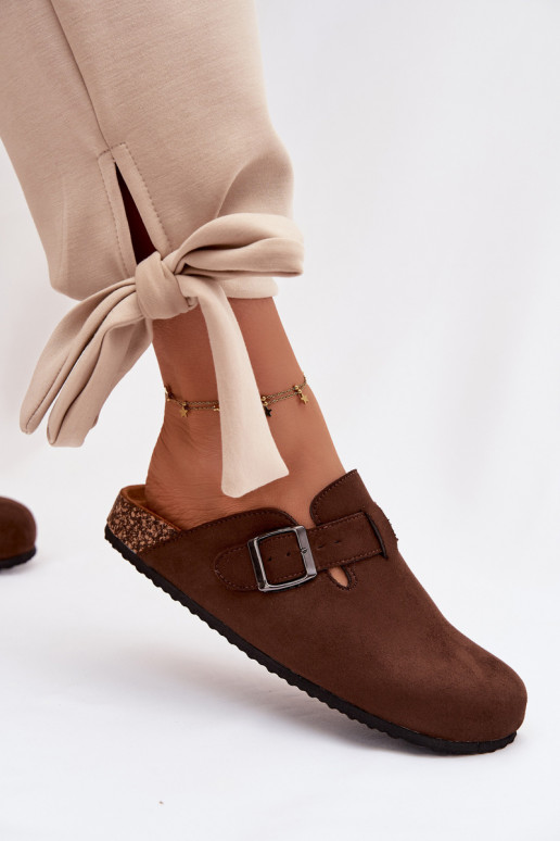 Zapatillas Zuecos Femenino con hebillas CzekoladoAe Delirisse