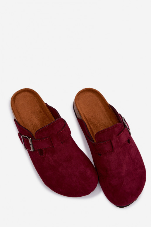 Zapatillas Zuecos Femenino con hebillas borgoña Delirisse